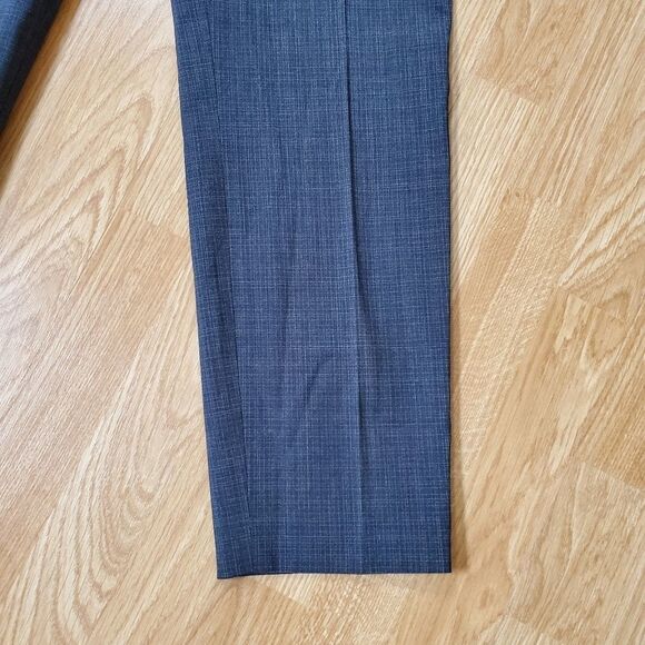 Theory Wool-Blend Cropped Pants Size 2 - Picture 4 of 12